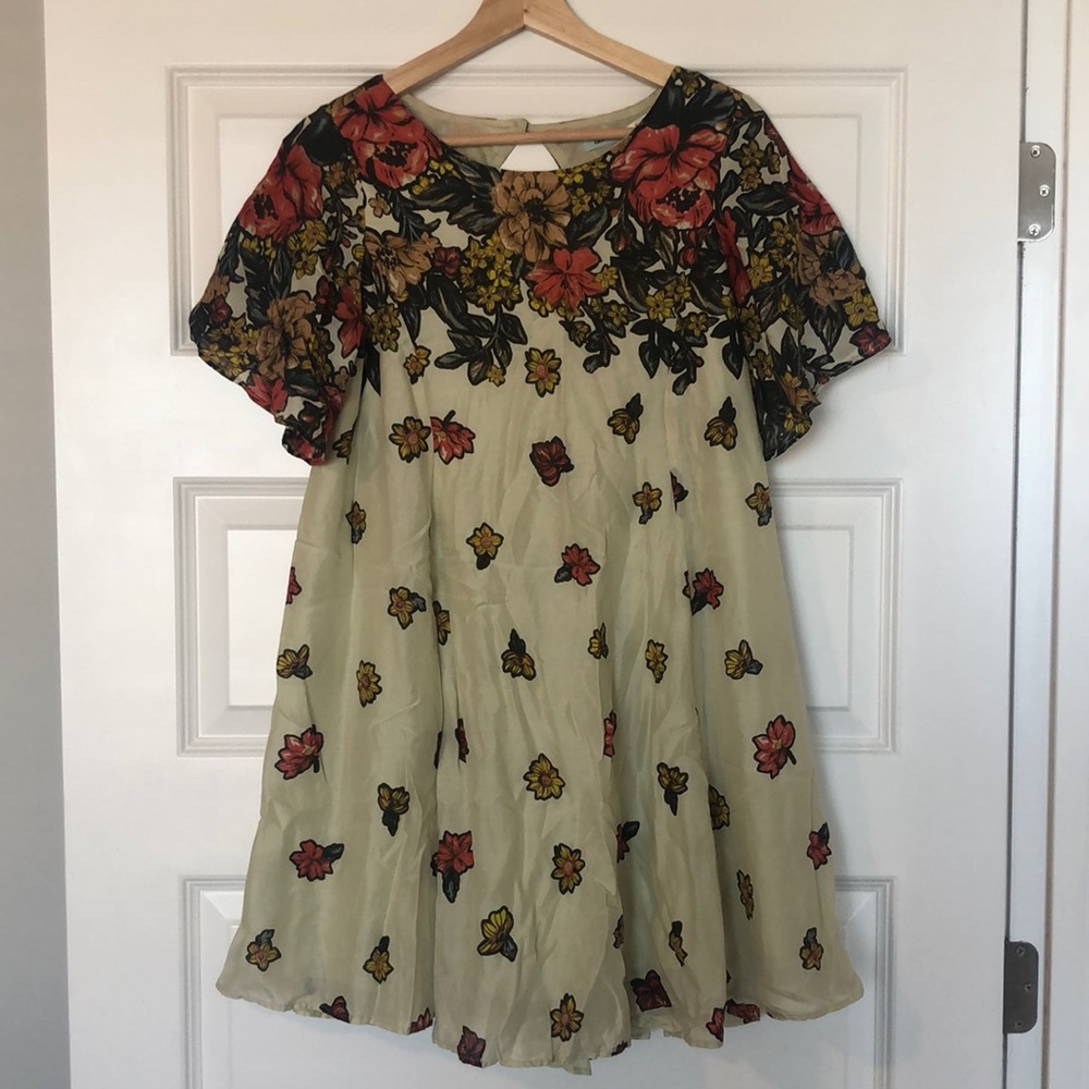 Open back Urban Outfitters floral dress